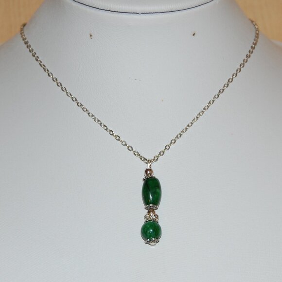 Jade Necklace,Green Jade Beads Pendant Necklace,Jade Charm Necklace - Picture 1 of 3